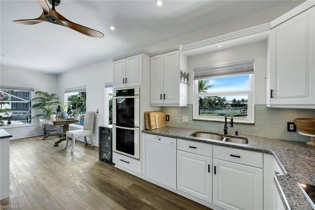 3858 Riviera CIR, Bonita Springs, FL 34134