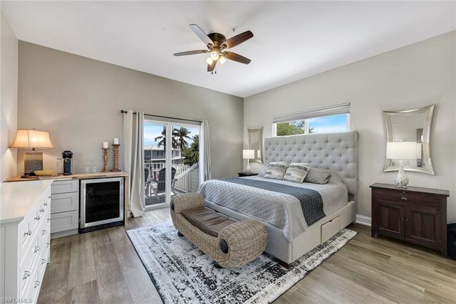3858 Riviera CIR, Bonita Springs, FL 34134