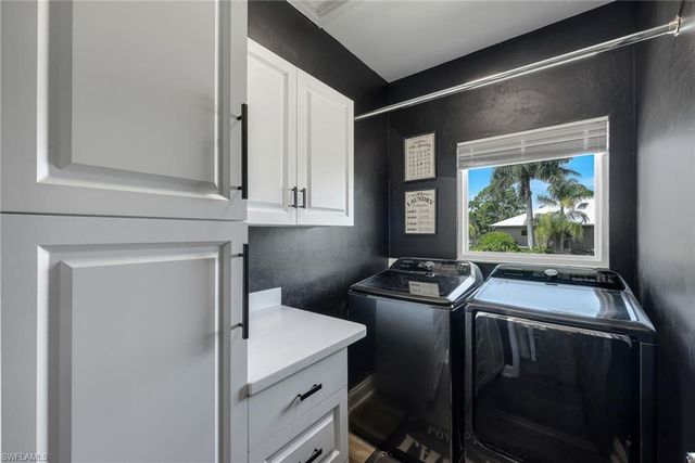 3858 Riviera CIR, Bonita Springs, FL 34134