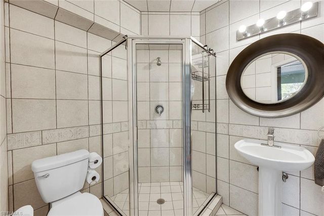 3858 Riviera CIR, Bonita Springs, FL 34134