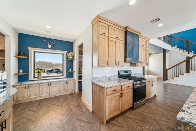 9501 S 4170 Road, Claremore, OK 74017