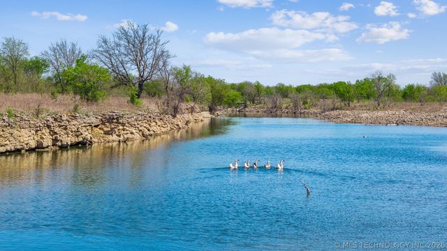 9501 S 4170 Road, Claremore, OK 74017