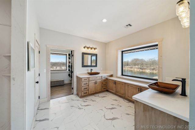 9501 S 4170 Road, Claremore, OK 74017