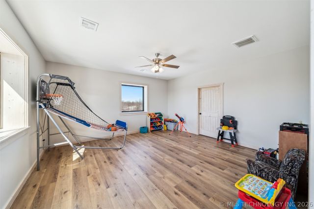 9501 S 4170 Road, Claremore, OK 74017