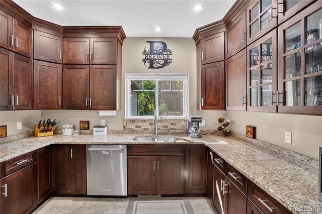 3640 Trefoil Trail, Ortonville, MI 48462