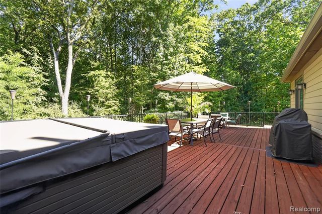 3640 Trefoil Trail, Ortonville, MI 48462