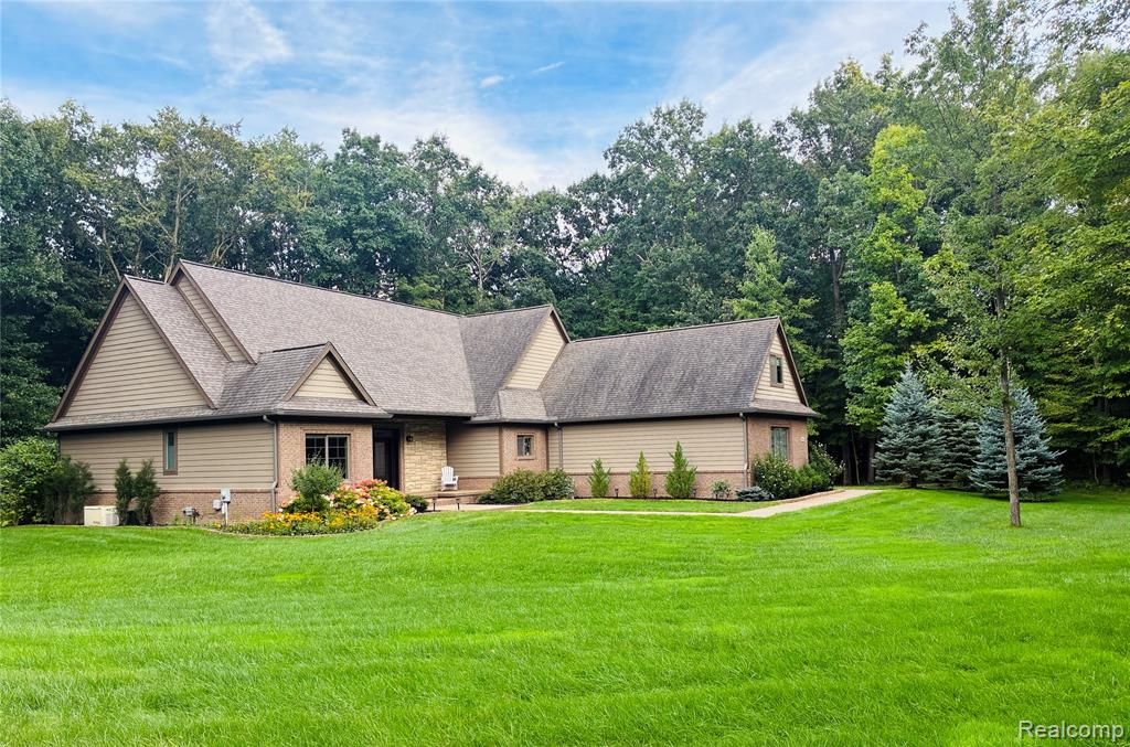3640 Trefoil Trail, Ortonville, MI 48462
