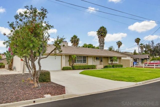 12838 Montauk St, Poway, CA 92064