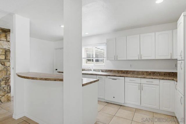 12838 Montauk St, Poway, CA 92064