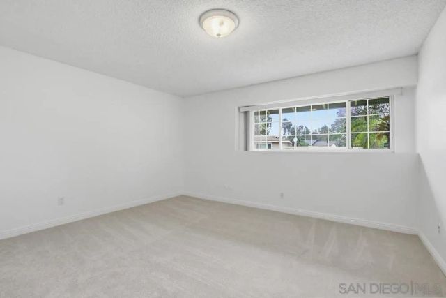12838 Montauk St, Poway, CA 92064
