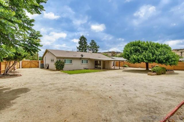 12838 Montauk St, Poway, CA 92064
