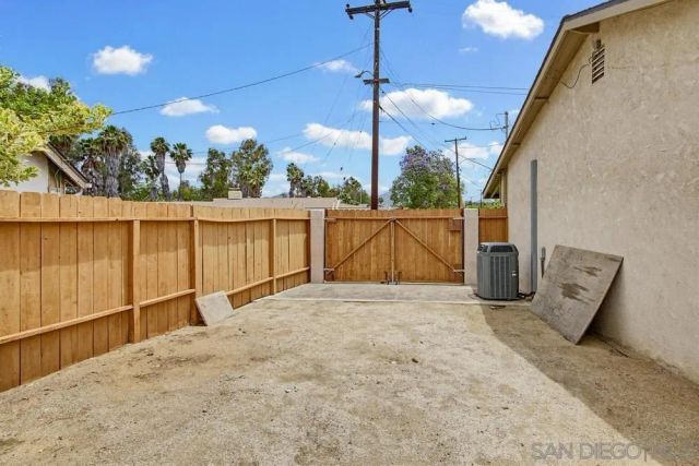 12838 Montauk St, Poway, CA 92064