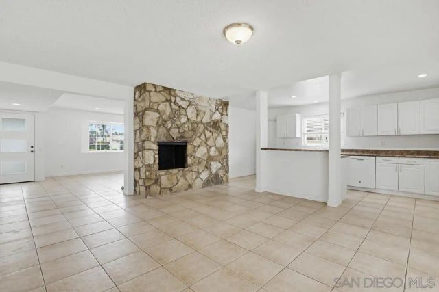 12838 Montauk St, Poway, CA 92064