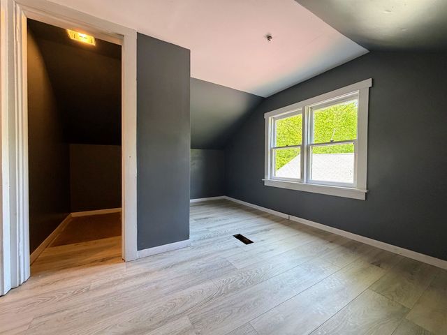 1057 Brockway Mills Road, Springfield, VT 05156
