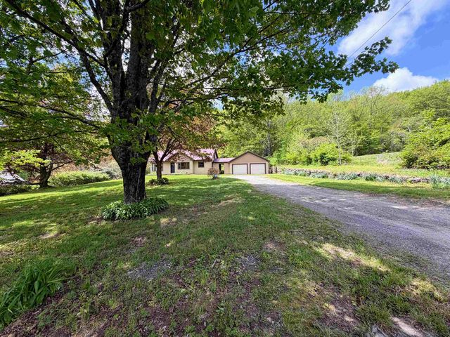 1057 Brockway Mills Road, Springfield, VT 05156