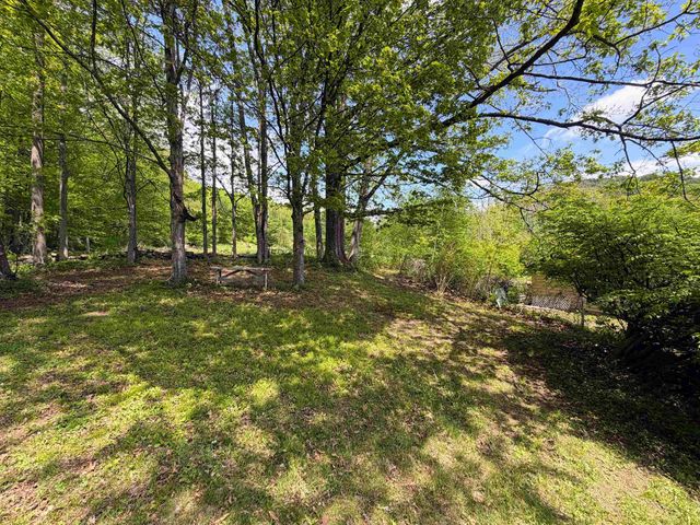 1057 Brockway Mills Road, Springfield, VT 05156