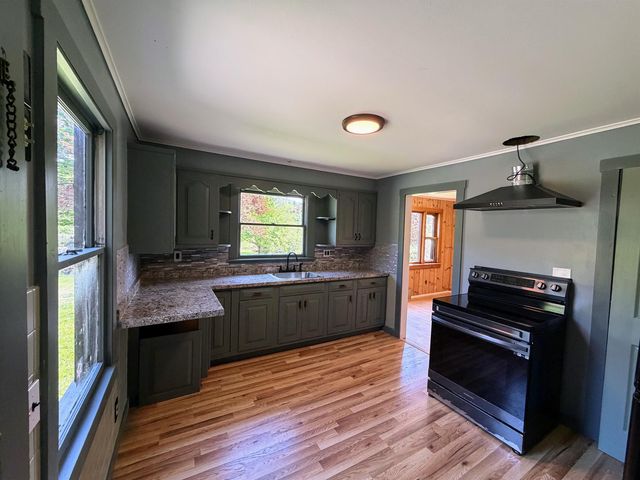 1057 Brockway Mills Road, Springfield, VT 05156