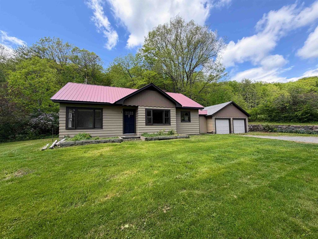 1057 Brockway Mills Road, Springfield, VT 05156