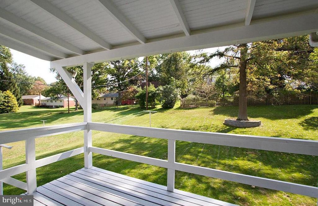 515 BIG BEND RD, Lancaster, PA 17603