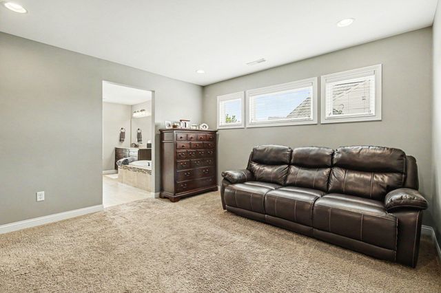 1342 Coastal Court, Union, KY 41091