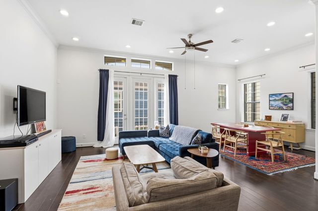 904 W 18th Street C, Houston, TX 77008