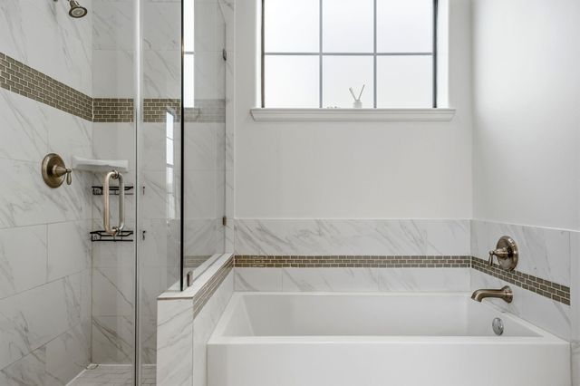 904 W 18th Street C, Houston, TX 77008