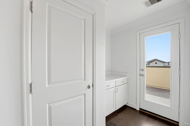 904 W 18th Street C, Houston, TX 77008