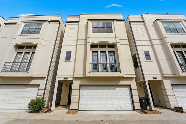 904 W 18th Street C, Houston, TX 77008