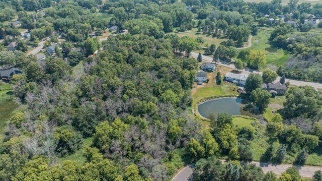 11708 Sunset Trail, Plymouth, MN 55441