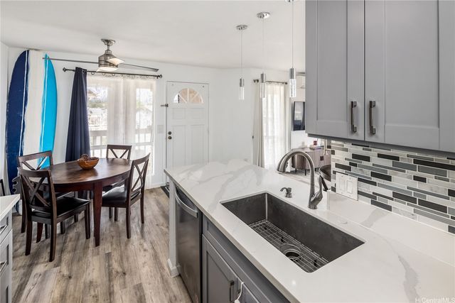 94-535 Lumiaina Street A204, Waipahu, HI 96797