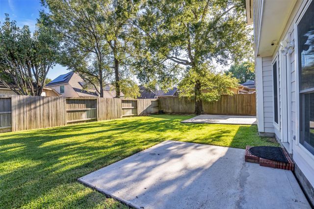 12722 Wolf Creek Court, Humble, TX 77346
