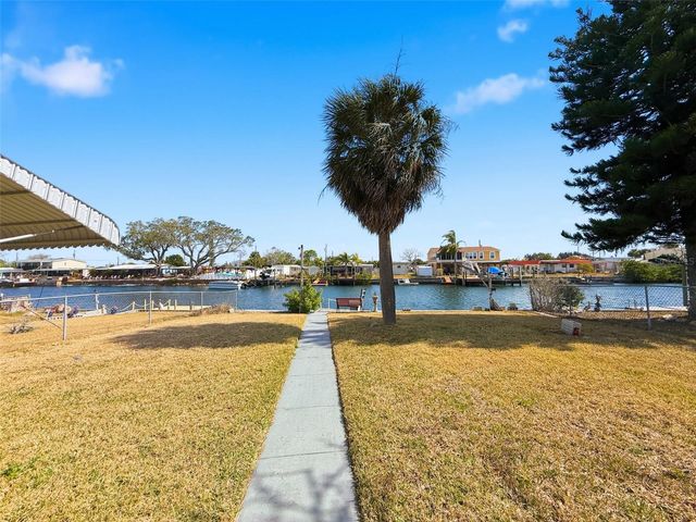 13032 CABIN COURT, Hudson, FL 34667