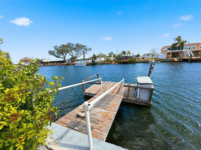 13032 CABIN COURT, Hudson, FL 34667