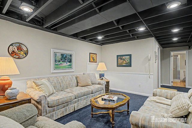 1406 Perkins Avenue, Grand Rapids, MI 49505
