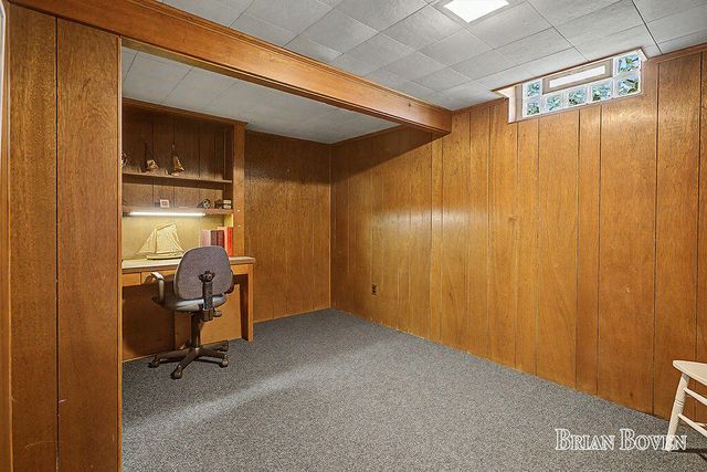 1406 Perkins Avenue, Grand Rapids, MI 49505