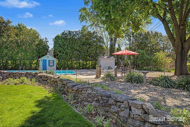1406 Perkins Avenue, Grand Rapids, MI 49505