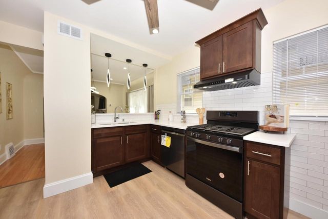 4029 N 18th STREET, Milwaukee, WI 53209