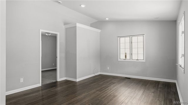 222 Dupont Avenue, Tonawanda, NY 14150