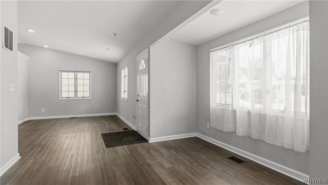 222 Dupont Avenue, Tonawanda, NY 14150