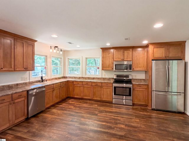 414 Ray Blackley Road, Inman, SC 29349