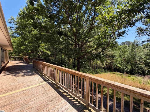 414 Ray Blackley Road, Inman, SC 29349