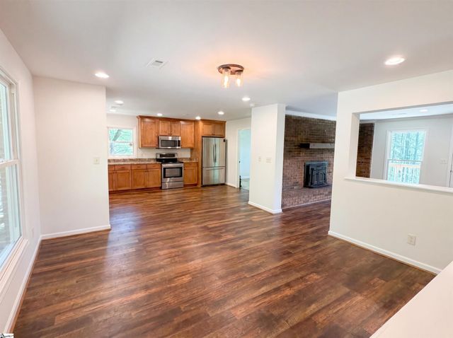 414 Ray Blackley Road, Inman, SC 29349