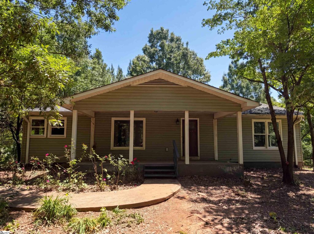 414 Ray Blackley Road, Inman, SC 29349