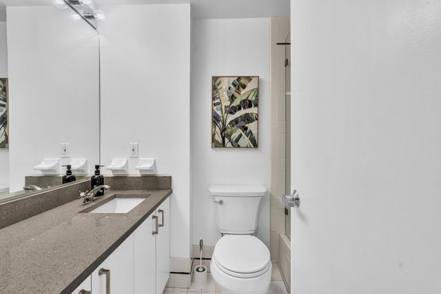 1460 Ocean Drive 205, Miami Beach, FL 33139