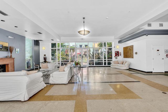 1460 Ocean Drive 205, Miami Beach, FL 33139