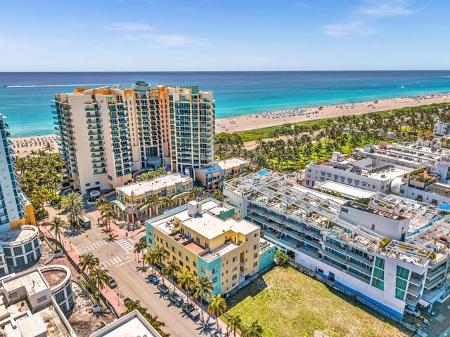 1460 Ocean Drive 205, Miami Beach, FL 33139