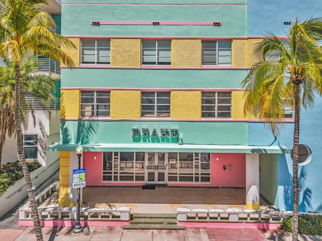 1460 Ocean Drive 205, Miami Beach, FL 33139