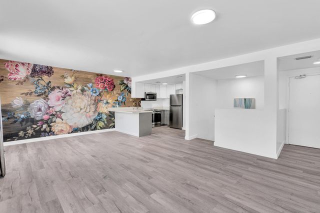 1460 Ocean Drive 205, Miami Beach, FL 33139