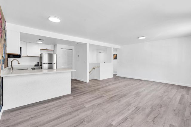 1460 Ocean Drive 205, Miami Beach, FL 33139