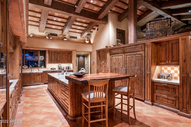 8430 E WHISPER ROCK Trail, Scottsdale, AZ 85266